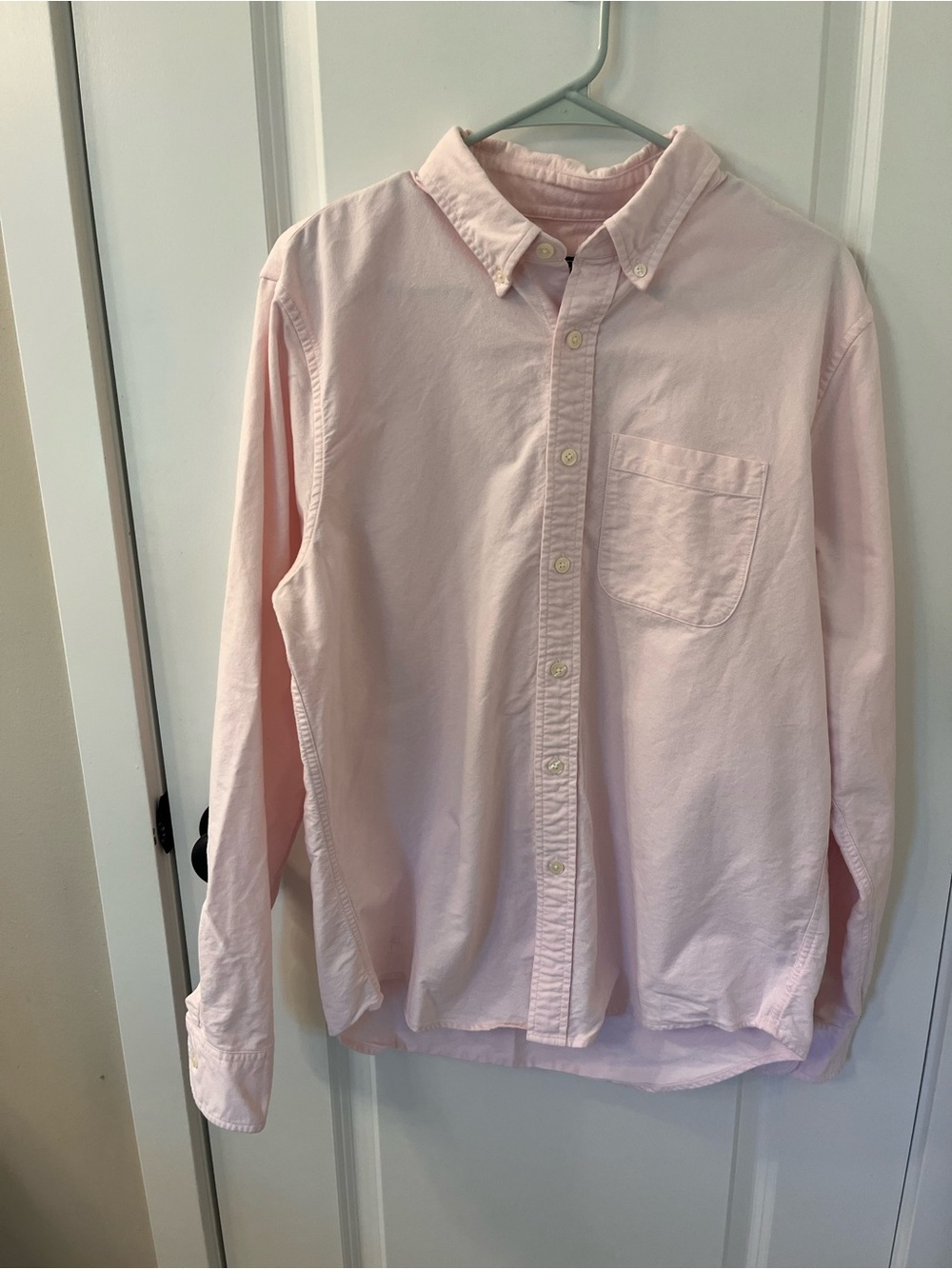 Abercrombie & Fitch Light Pink Button-Down Shirt